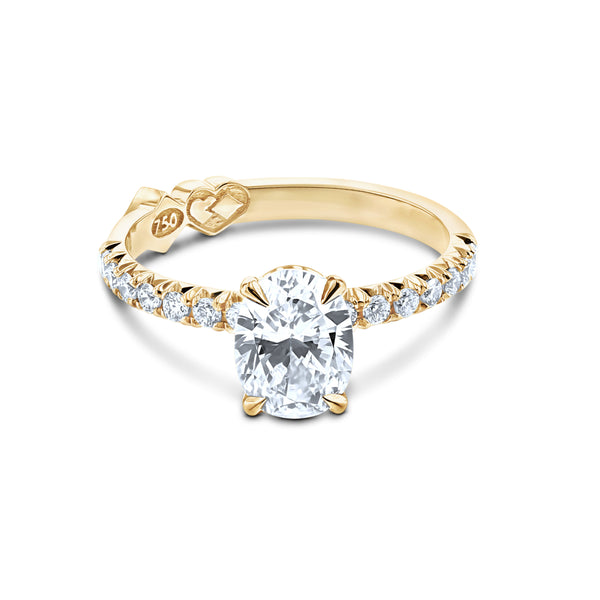 Hearts&Diamonds Oval TRUE DELIGHT Engagement Ring in Yellow Gold